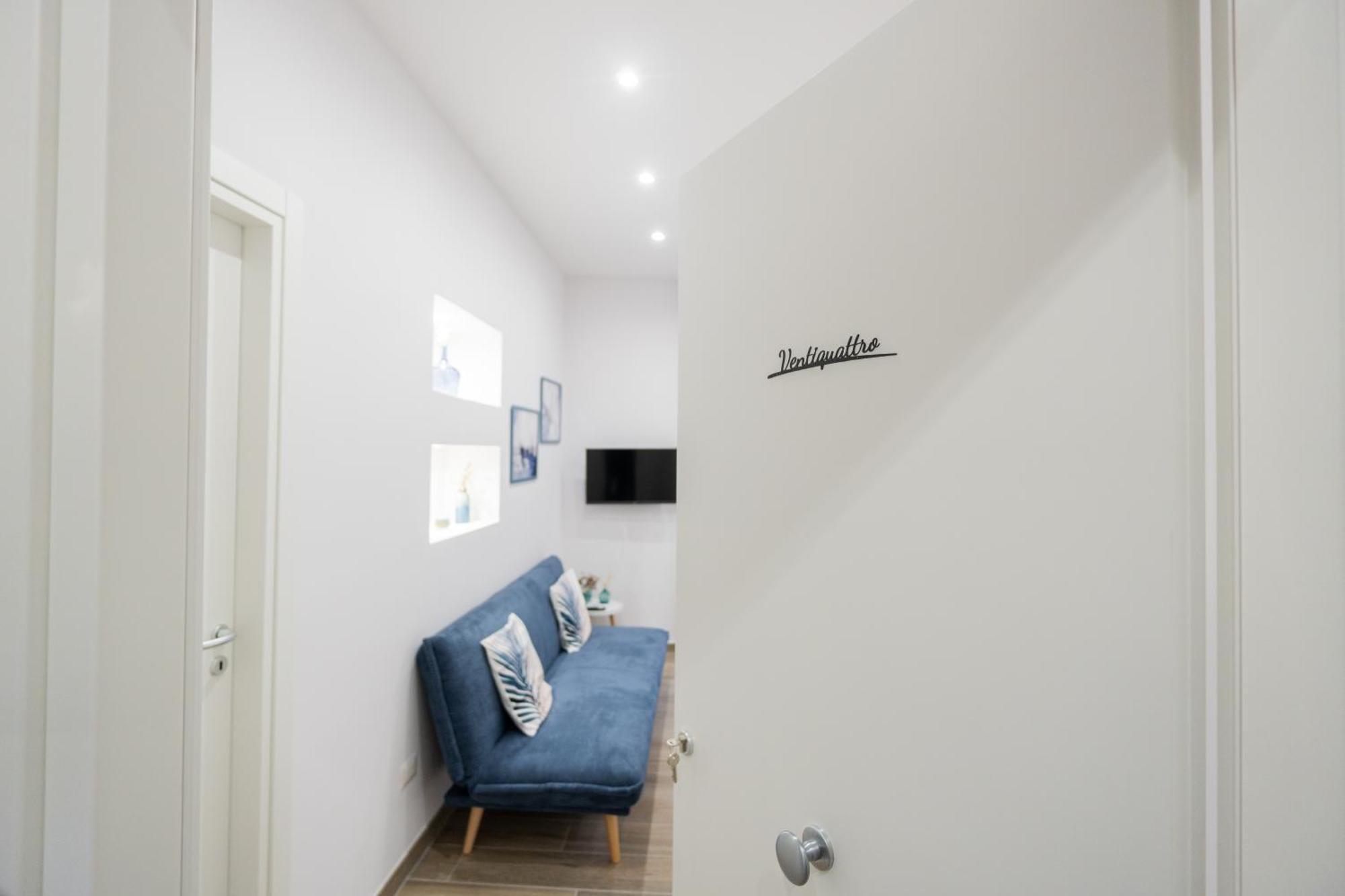 La Casa Di Bianca - Modern Suites Near Plebiscito Naples Extérieur photo