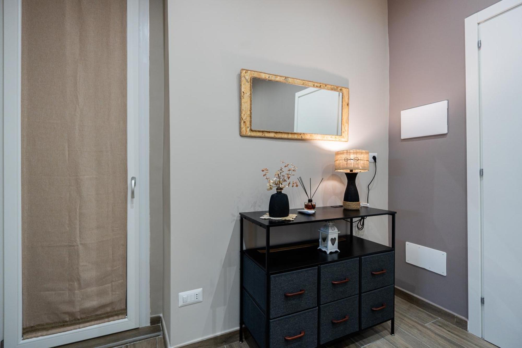 La Casa Di Bianca - Modern Suites Near Plebiscito Naples Extérieur photo