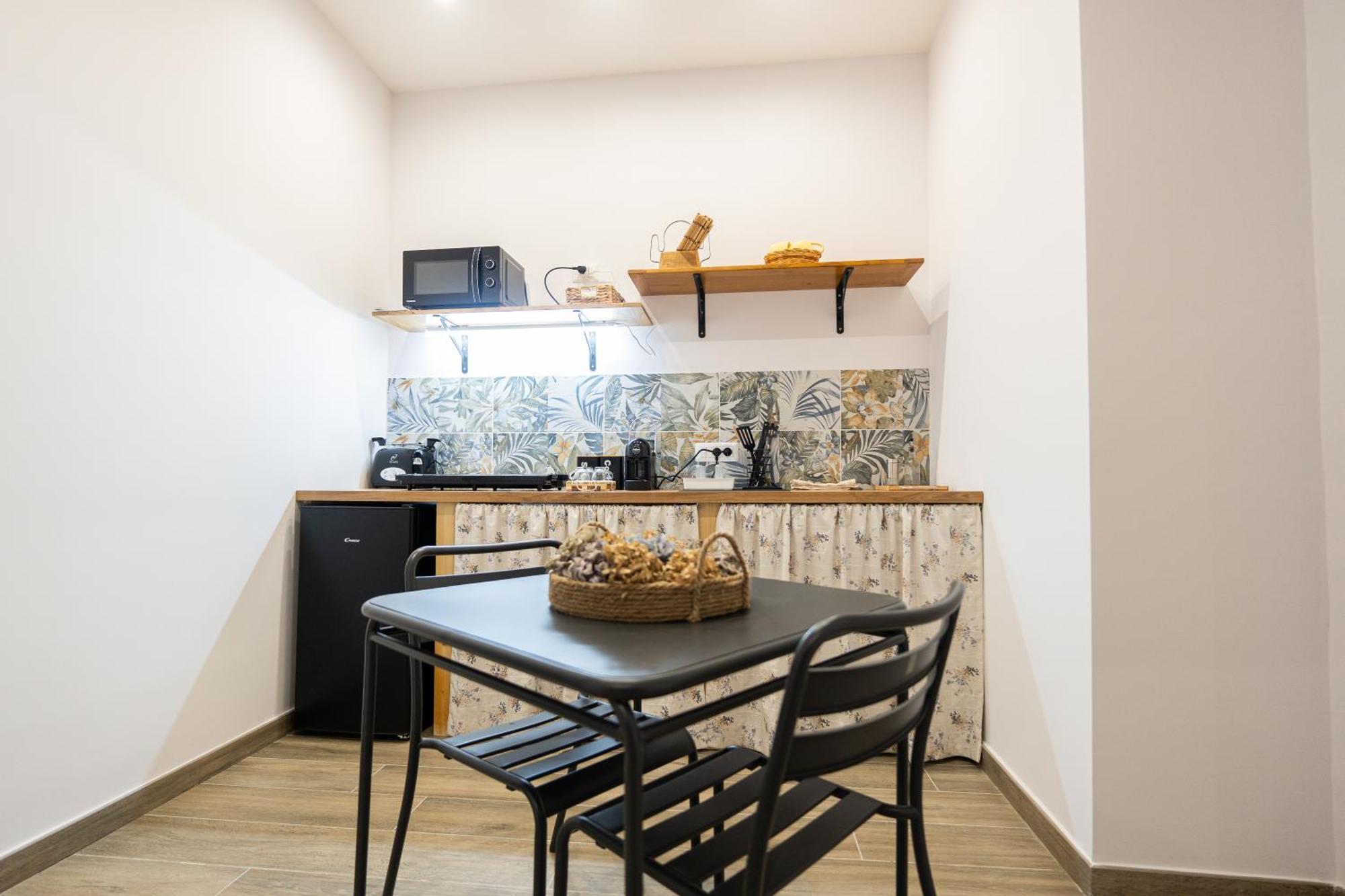 La Casa Di Bianca - Modern Suites Near Plebiscito Naples Extérieur photo