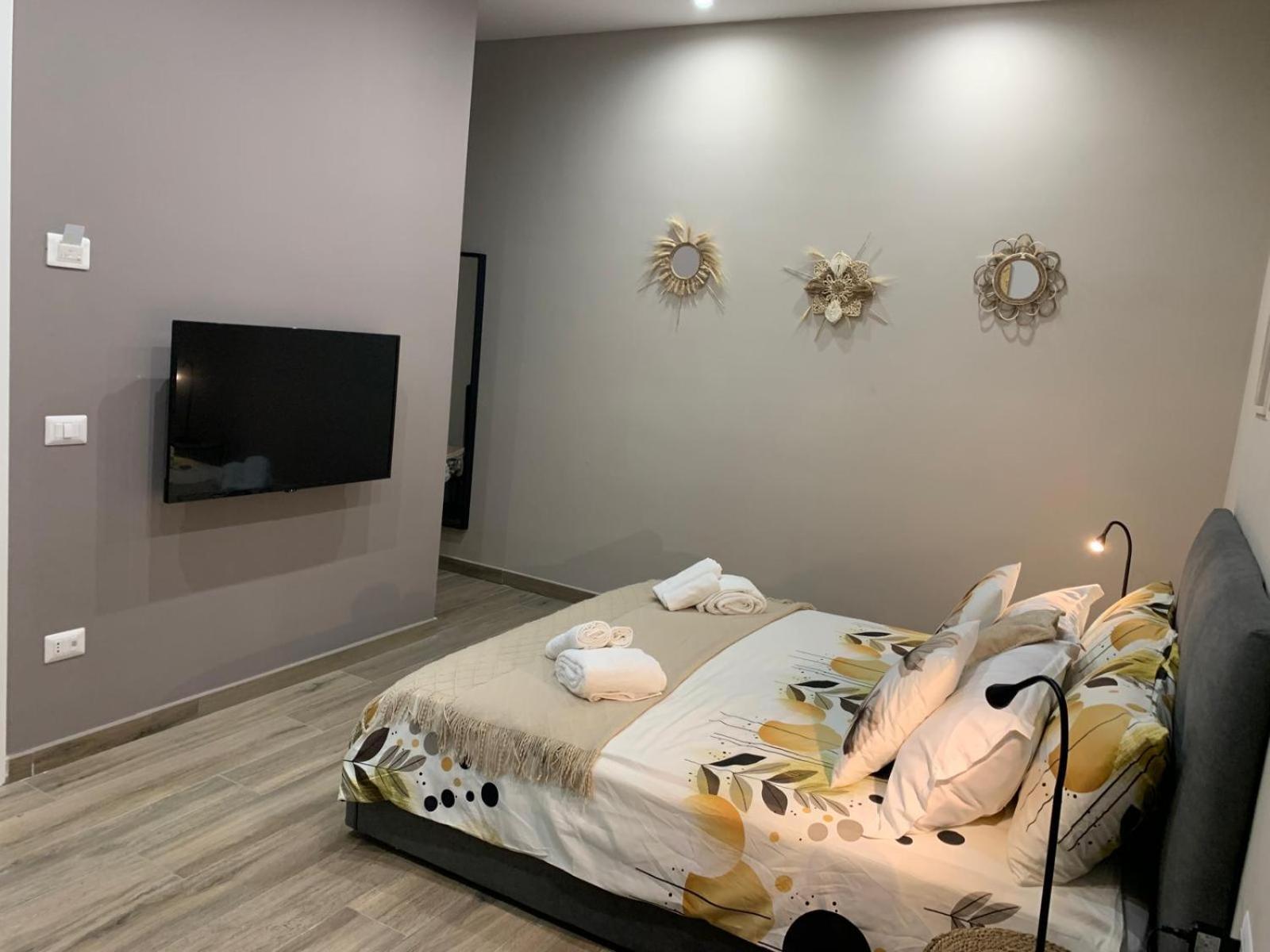 La Casa Di Bianca - Modern Suites Near Plebiscito Naples Extérieur photo